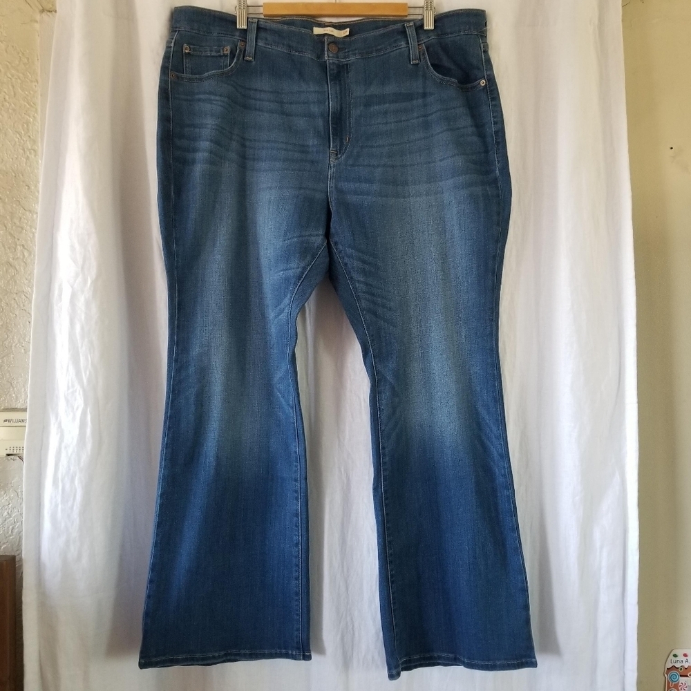 Levis  726 Flare Jeans